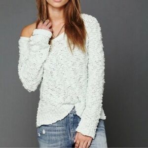 Free People Seafoam Mint Nubby Knit Songbird V-Neck Pullover Sweater Size Small